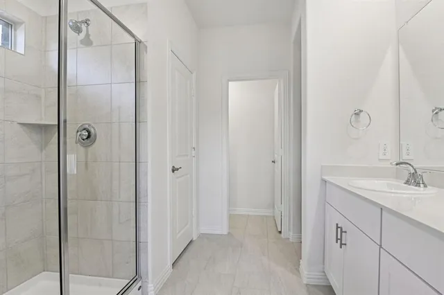 $2,600 | 700 London Town Lane, McKinney, TX 75071