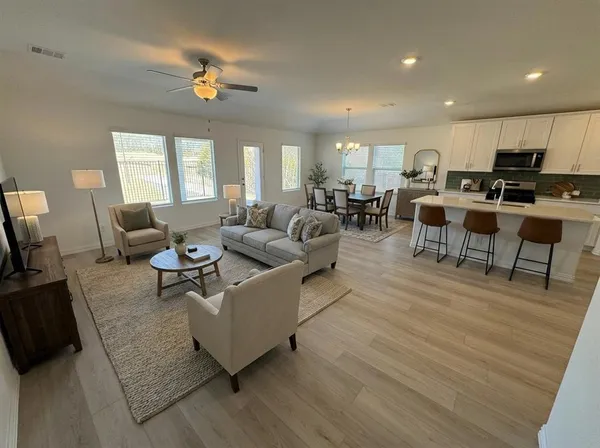 $2,450 | 700 London Town Lane, McKinney, TX 75071