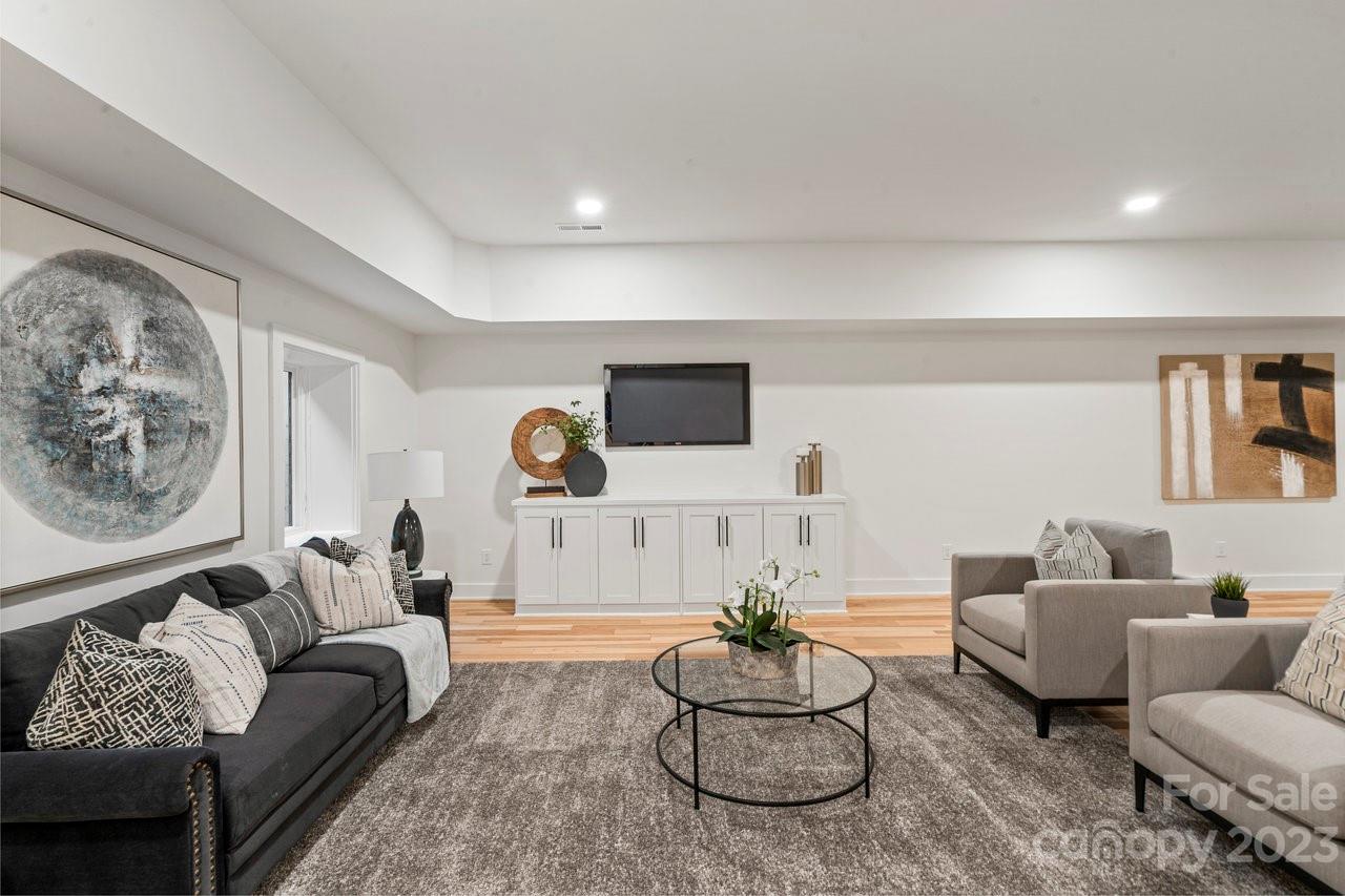 1404 Lilac Road Charlotte, NC 28209 - Photo 29 of 41 Gallery Image 29