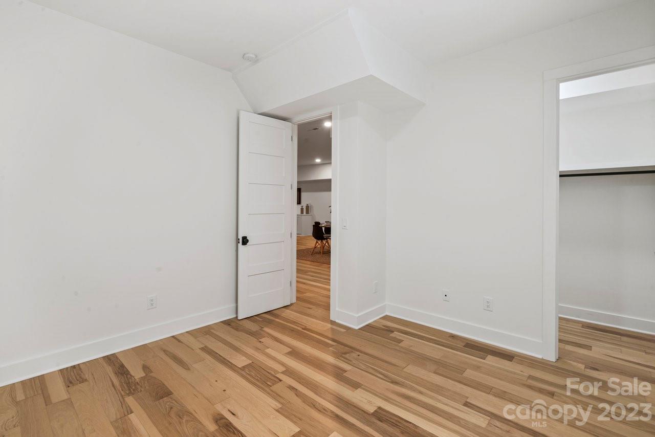 1404 Lilac Road Charlotte, NC 28209 - Photo 32 of 41 Gallery Image 32