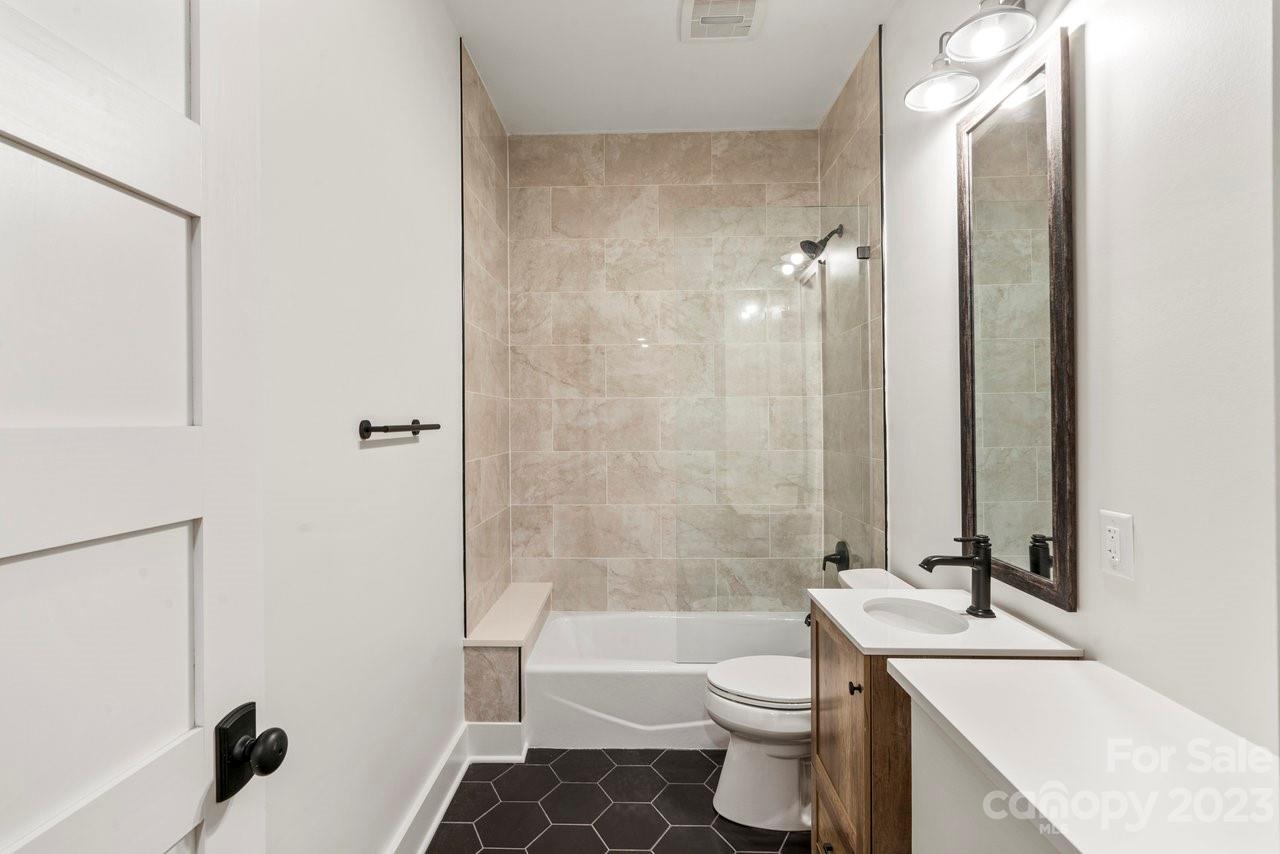 1404 Lilac Road Charlotte, NC 28209 - Photo 33 of 41 Gallery Image 33