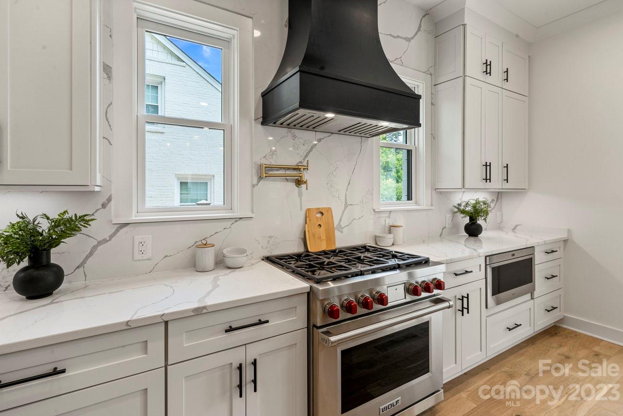 1404 Lilac Road Charlotte, NC 28209 - Photo 4 of 41 Gallery Image 4