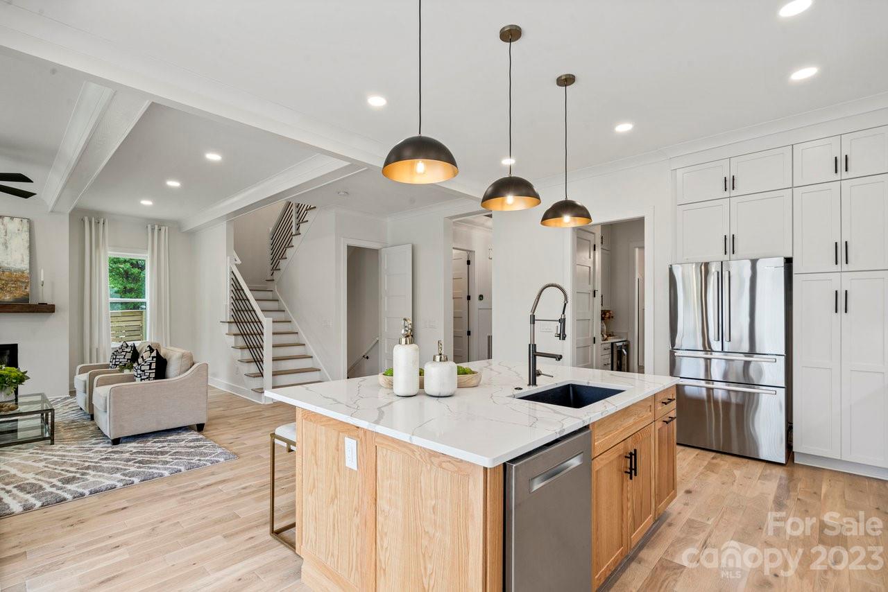 1404 Lilac Road Charlotte, NC 28209 - Photo 6 of 41 Gallery Image 6