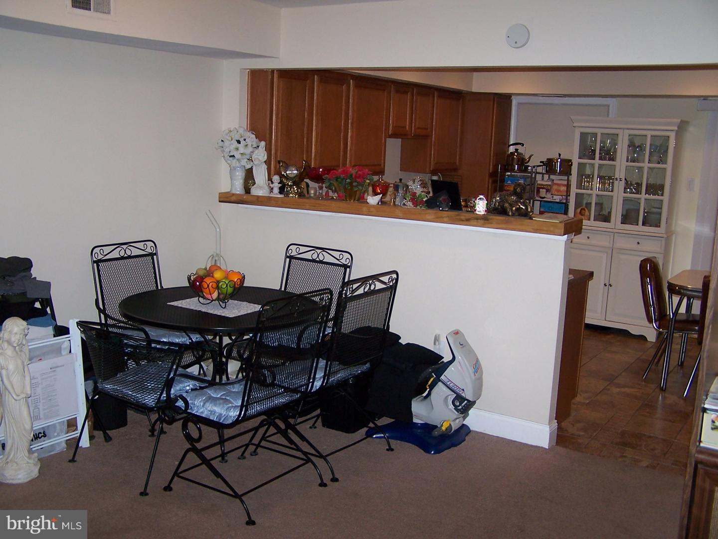 11859A Academy Road, Unit F8 Philadelphia, PA 19154 - Photo 5 of 14 Dining Room
