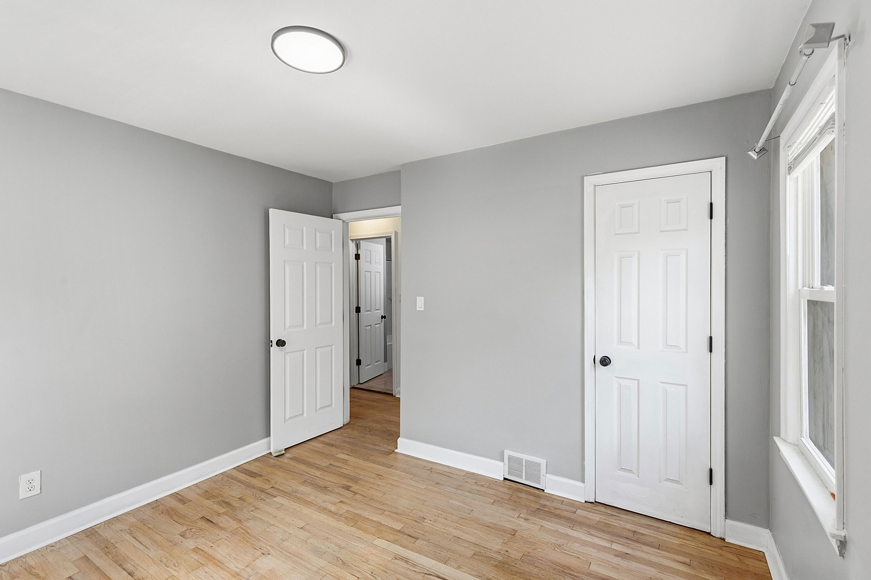 21211 Newcastle Road Harper Woods, MI 48225 - Photo 21 of 35 18