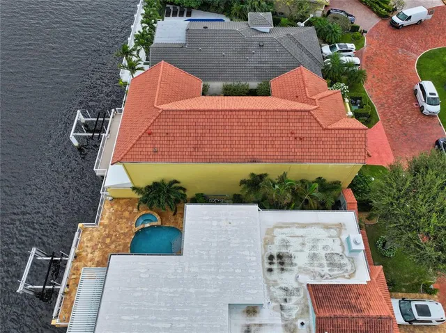 $3,900,000 | 3585 Admirals Way, Delray Beach, FL 33483