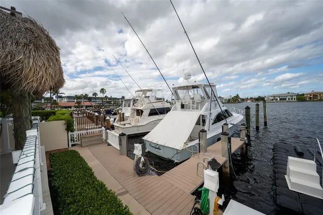 $3,900,000 | 3585 Admirals Way, Delray Beach, FL 33483