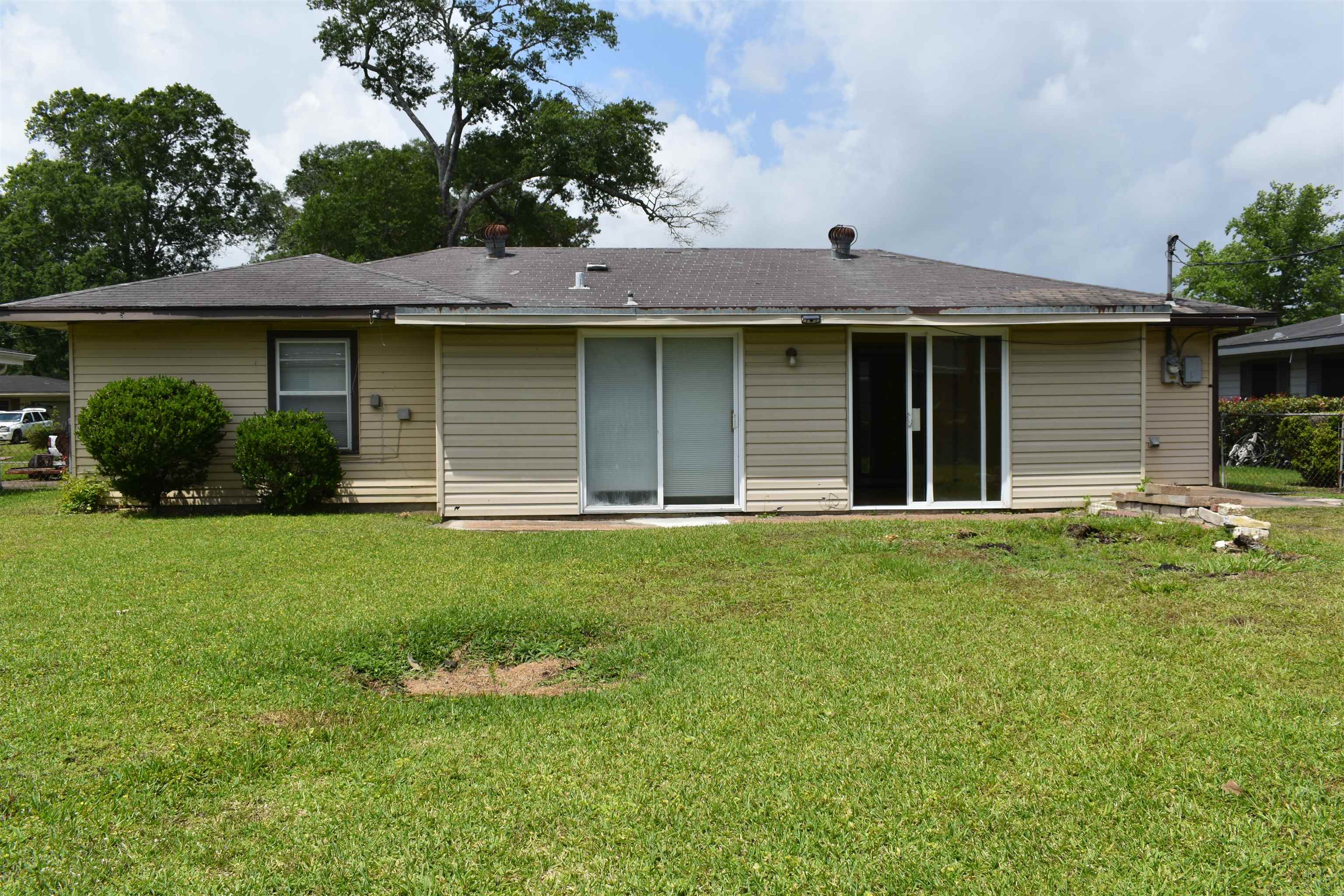 5680 Shivers Drive Beaumont, TX 77708 - Photo 11 of 11