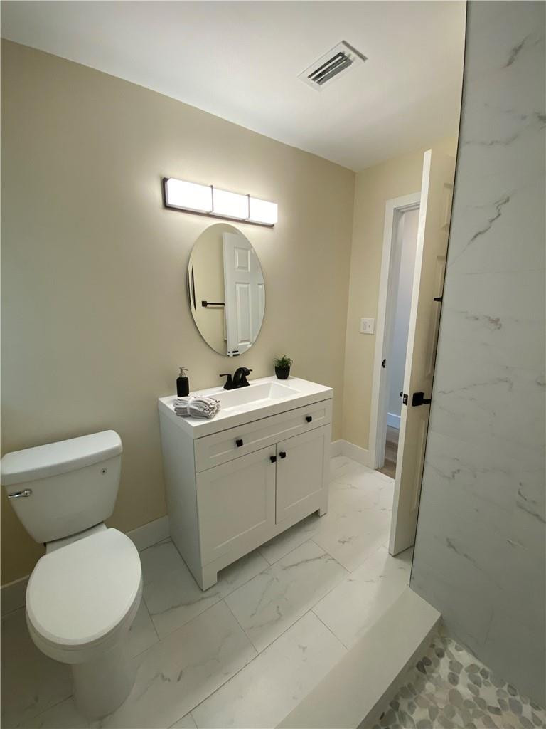 199 Silver Beach Road Riviera Beach, FL 33403 - Photo 11 of 14 Photo 11