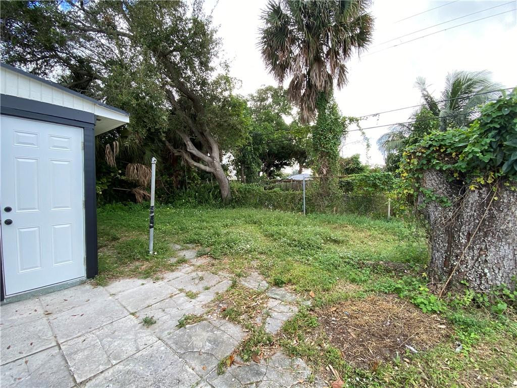 199 Silver Beach Road Riviera Beach, FL 33403 - Photo 13 of 14 Photo 13