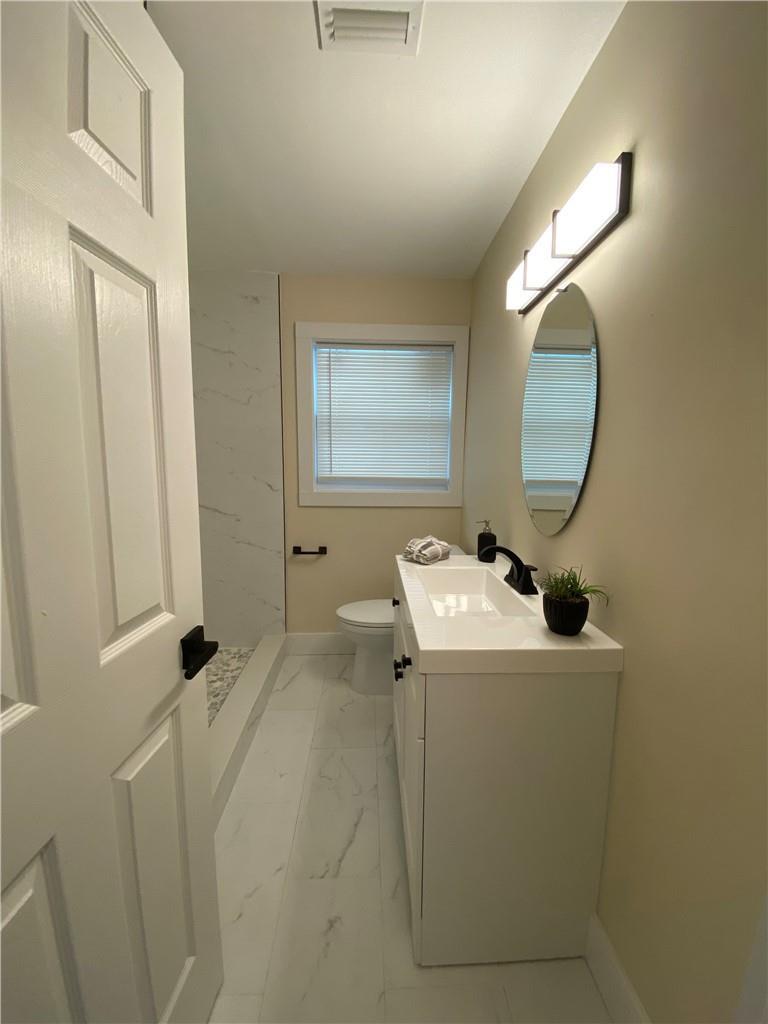 199 Silver Beach Road Riviera Beach, FL 33403 - Photo 10 of 14 Photo 10