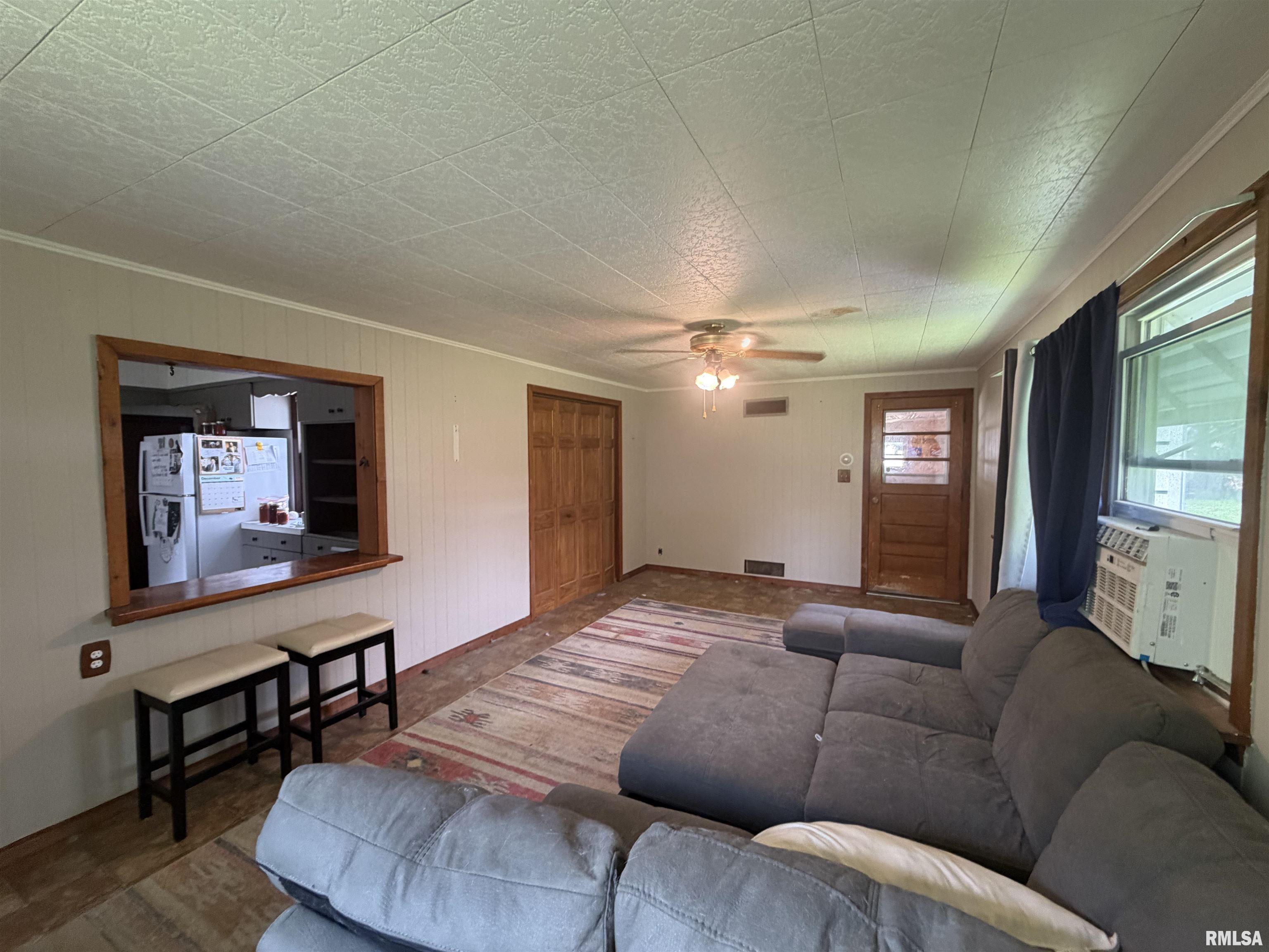 449 West Fort Street Farmington, IL 61531 - Photo 7 of 26