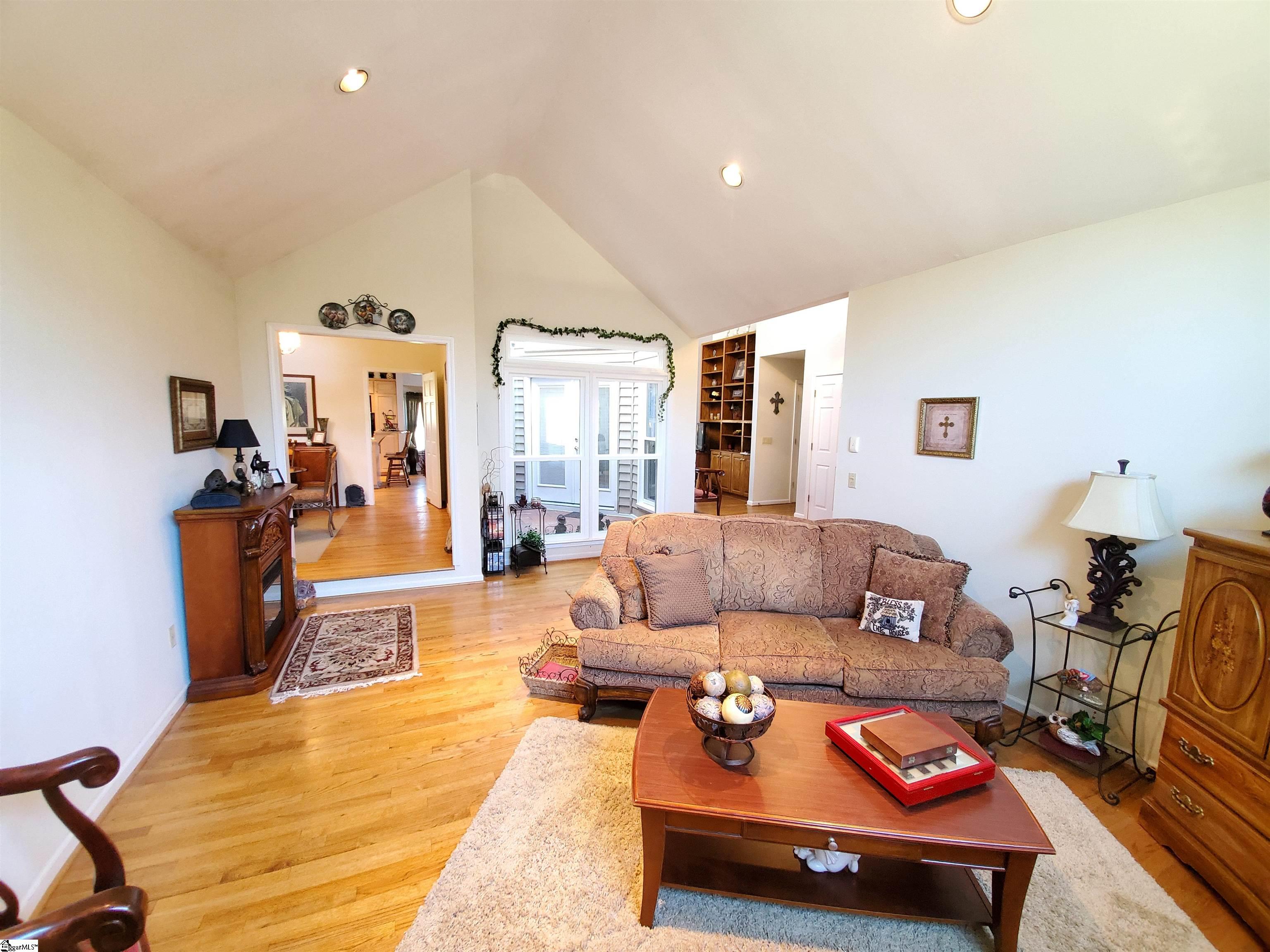 2128 Bethel Road Simpsonville, SC 29681 - Photo 5 of 36 Gallery Image 5