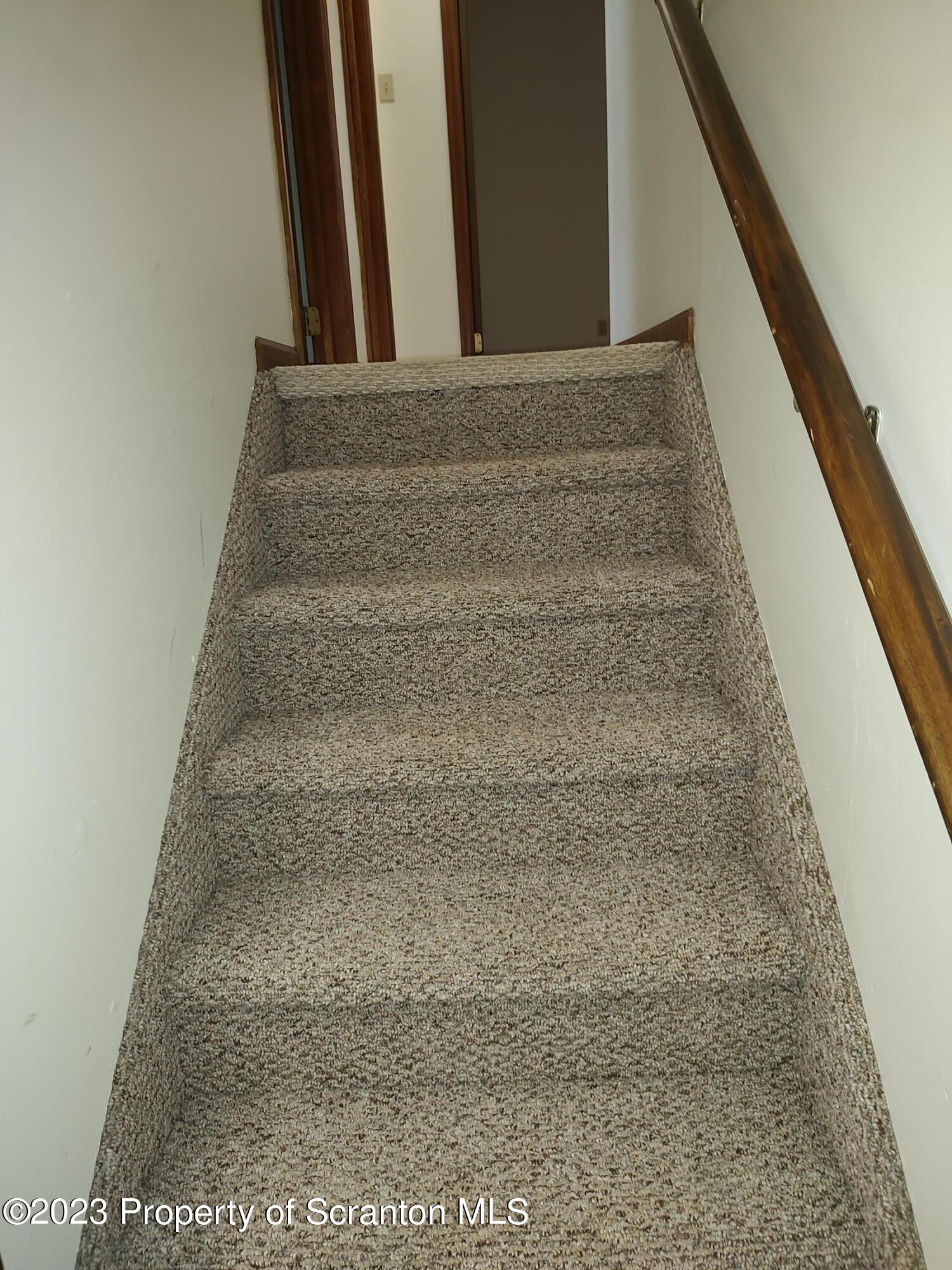 940 South Main Street Scranton, PA 18517 - Photo 17 of 33 Front Stairs