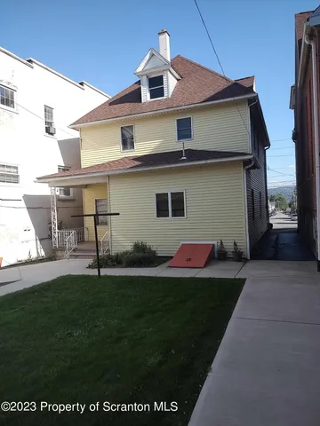 $1,700 | 940 South Main Street, Scranton, PA 18517