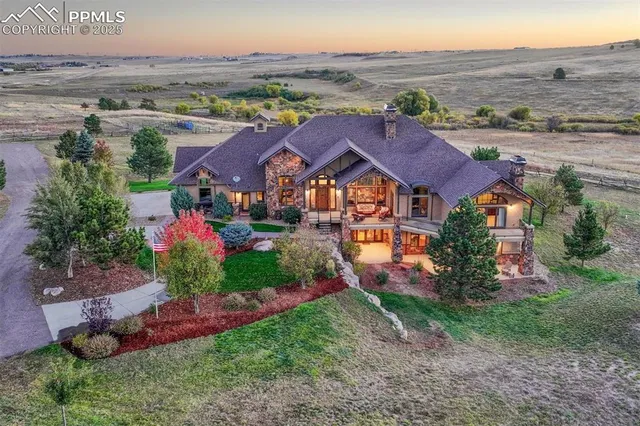 a bath tub sitting next to a bathroom