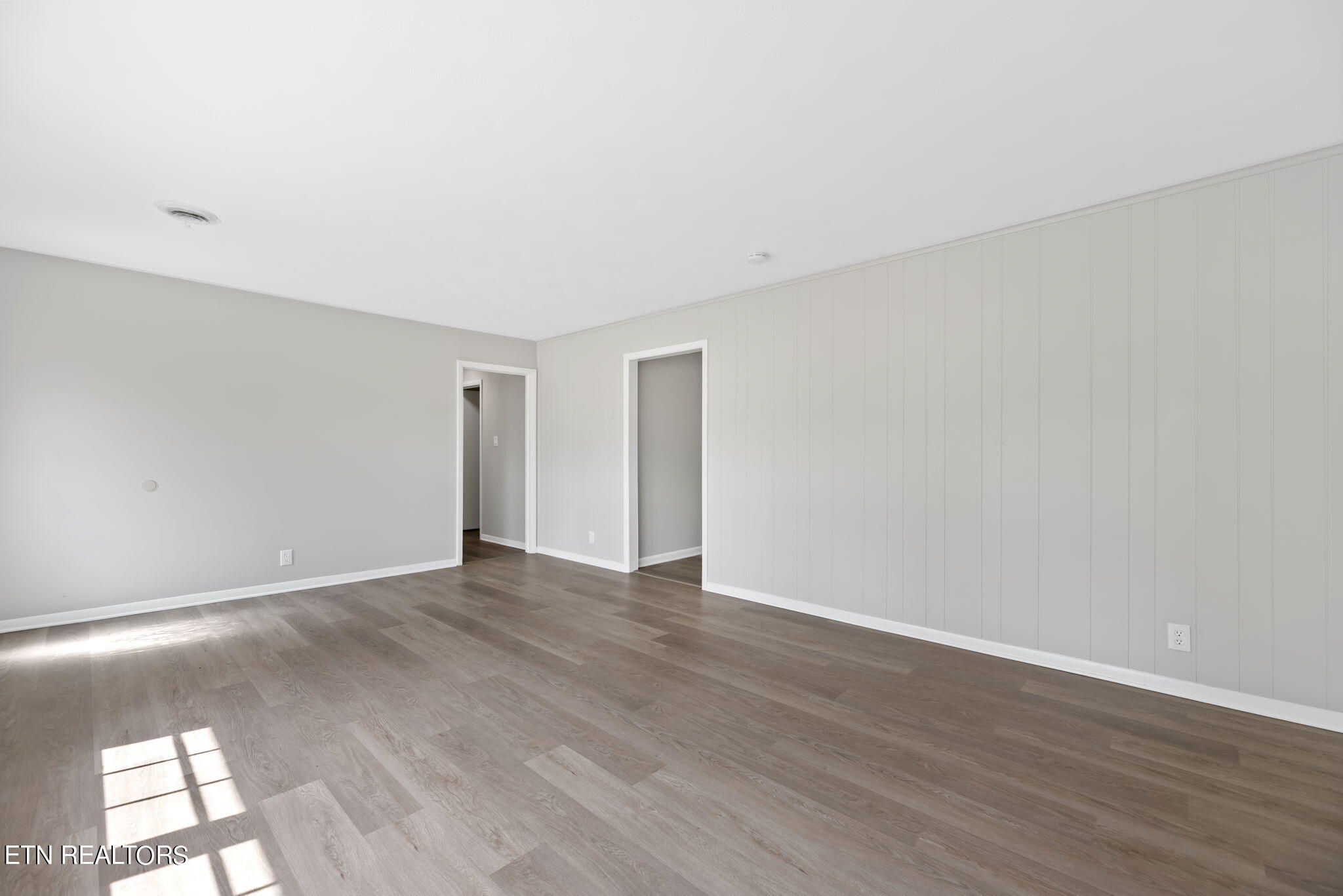 8114 Sharp Road Powell, TN 37849 - Photo 7 of 39 7-web-or-mls-Shrp8114 (39)