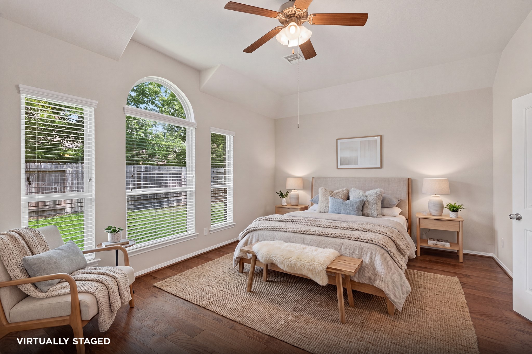 5414 Claymore Meadow Lane Spring, TX 77389 - Photo 21 of 35 Virtual picture of the Master Bedroom.