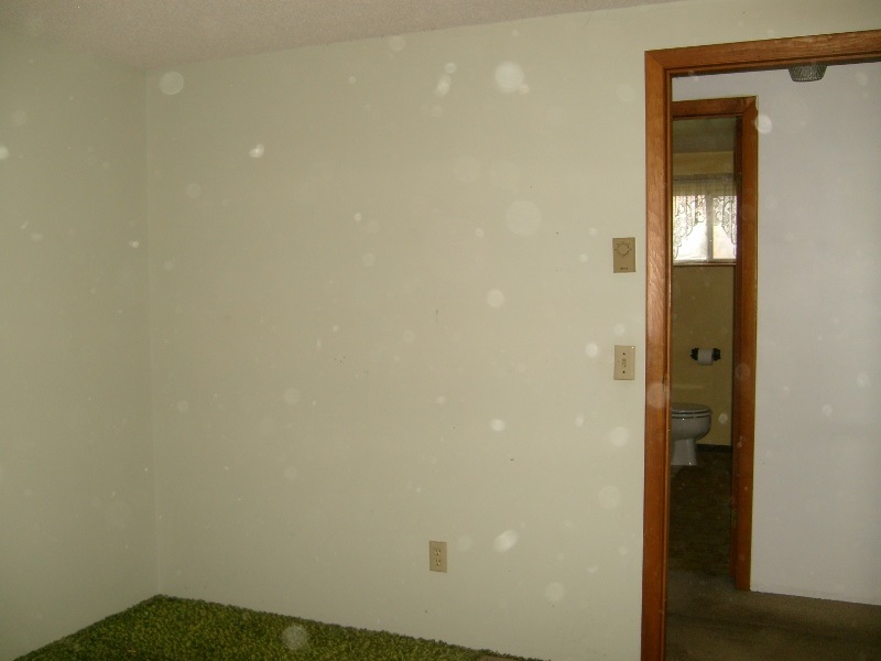 1325 Smith Road Traverse City, MI 49696 - Photo 18 of 27 1854088-17.JPG