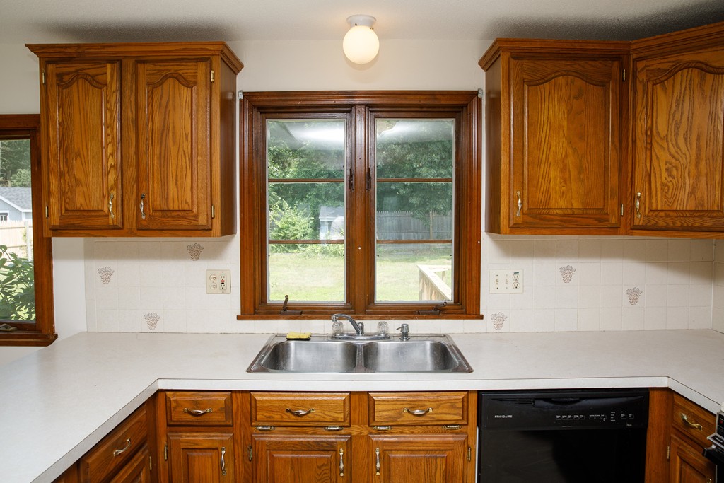 116 Feeding Hills Road Southwick, MA 01077 - Photo 3 of 29 Gallery Image 3