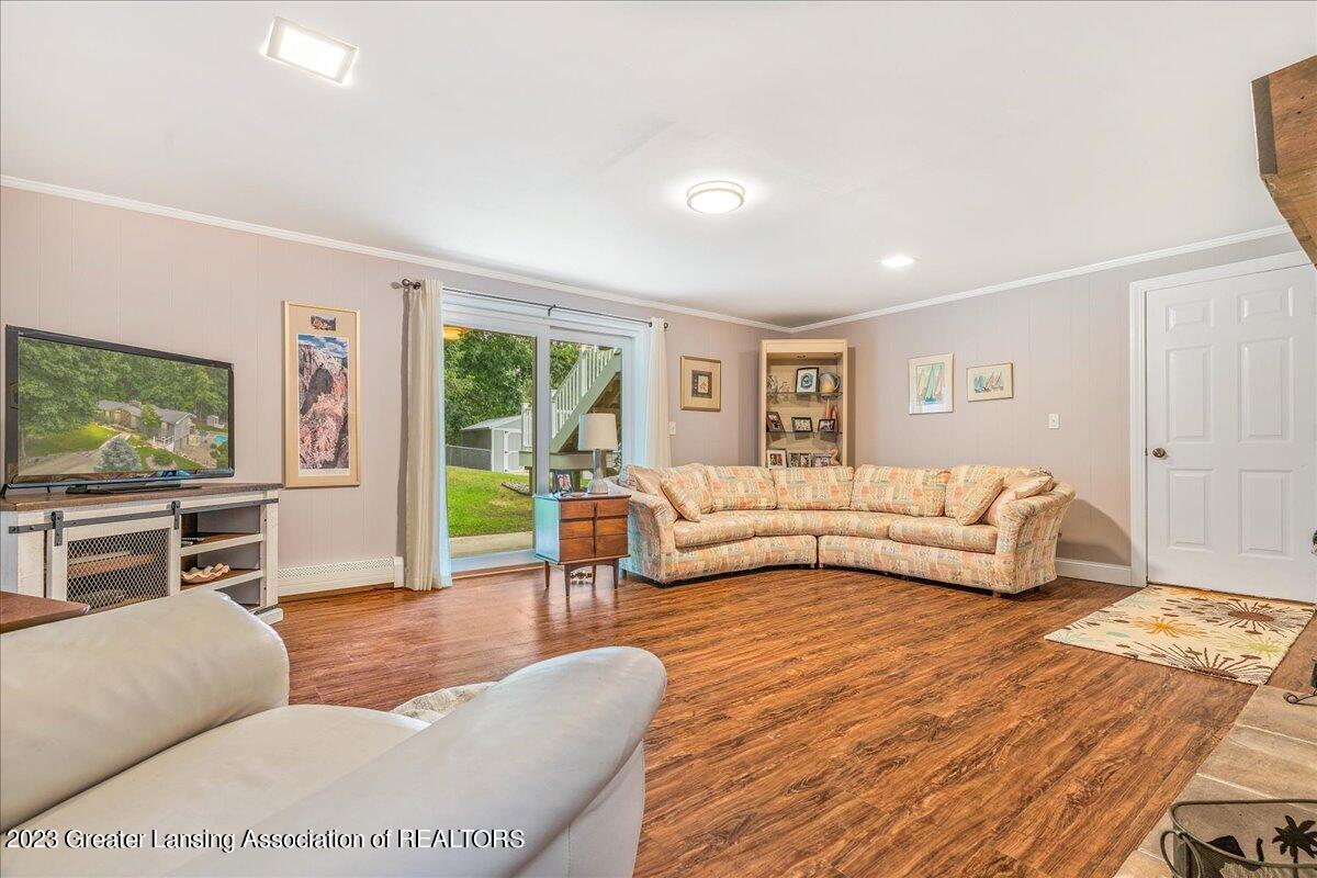 2406 East Herbison Road Bath, MI 48808 - Photo 26 of 63 58-Media Jett-46