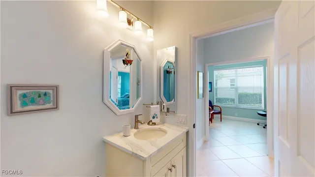 $289,999 | 8797 East Bay Circle, Fort Myers, FL 33908