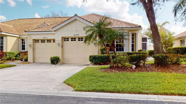 $289,999 | 8797 East Bay Circle, Fort Myers, FL 33908