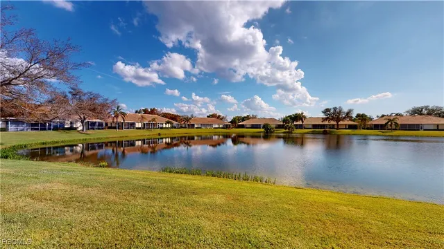$289,999 | 8797 East Bay Circle, Fort Myers, FL 33908