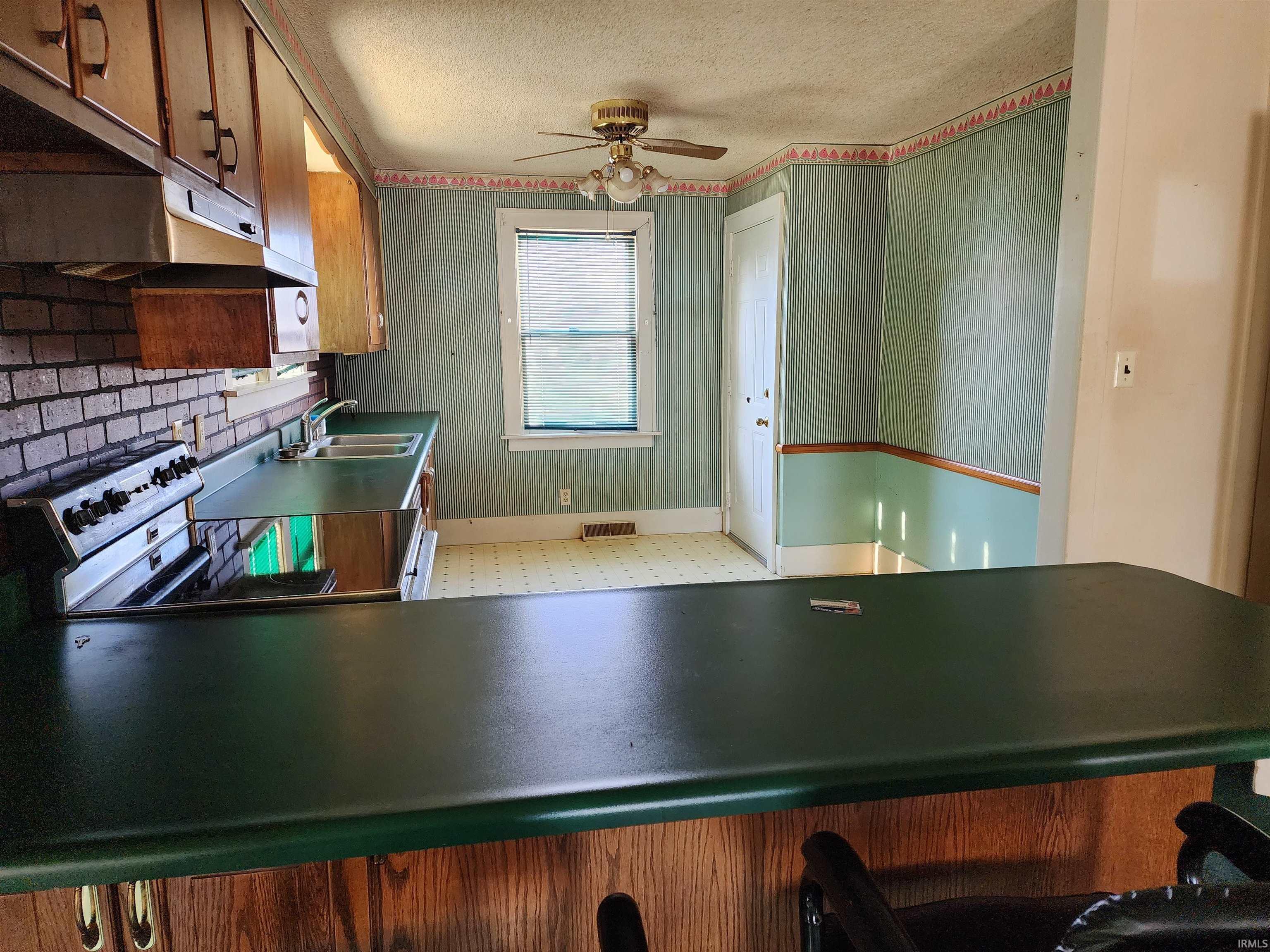 7218 Old Trail Road Fort Wayne, IN 46809 - Photo 3 of 17