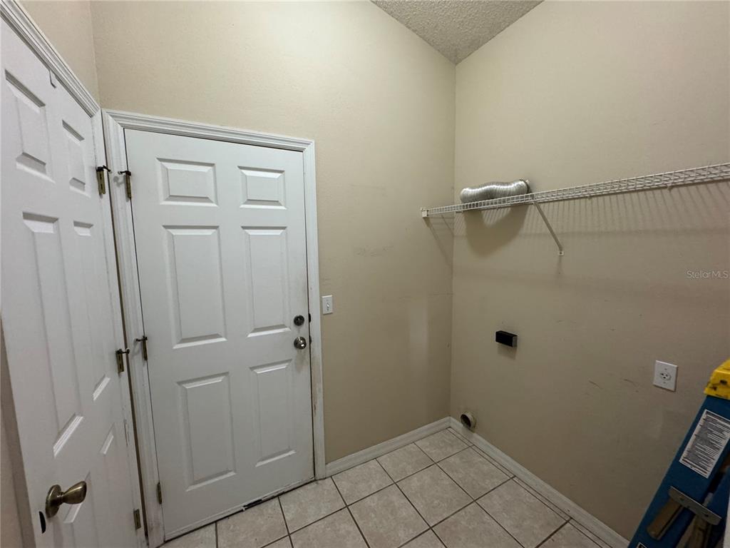 4190 Bear Gully Road Winter Park, FL 32792 - Photo 23 of 30 a view of room