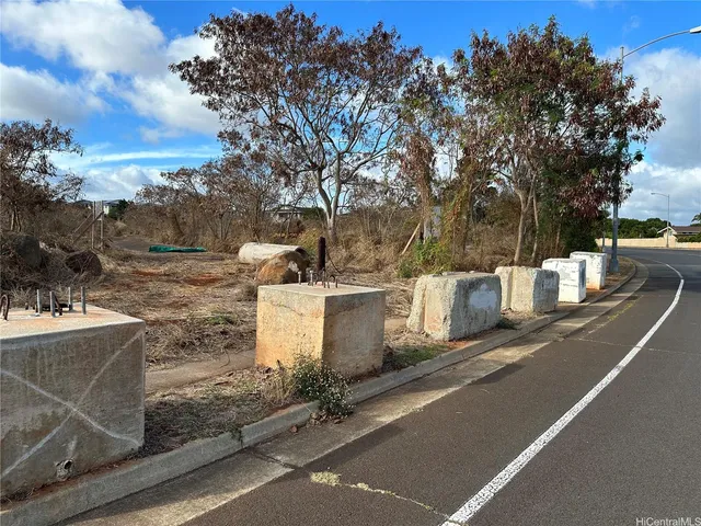 $140,000 | 94-944 Kunia Road, Waipahu, HI 96797