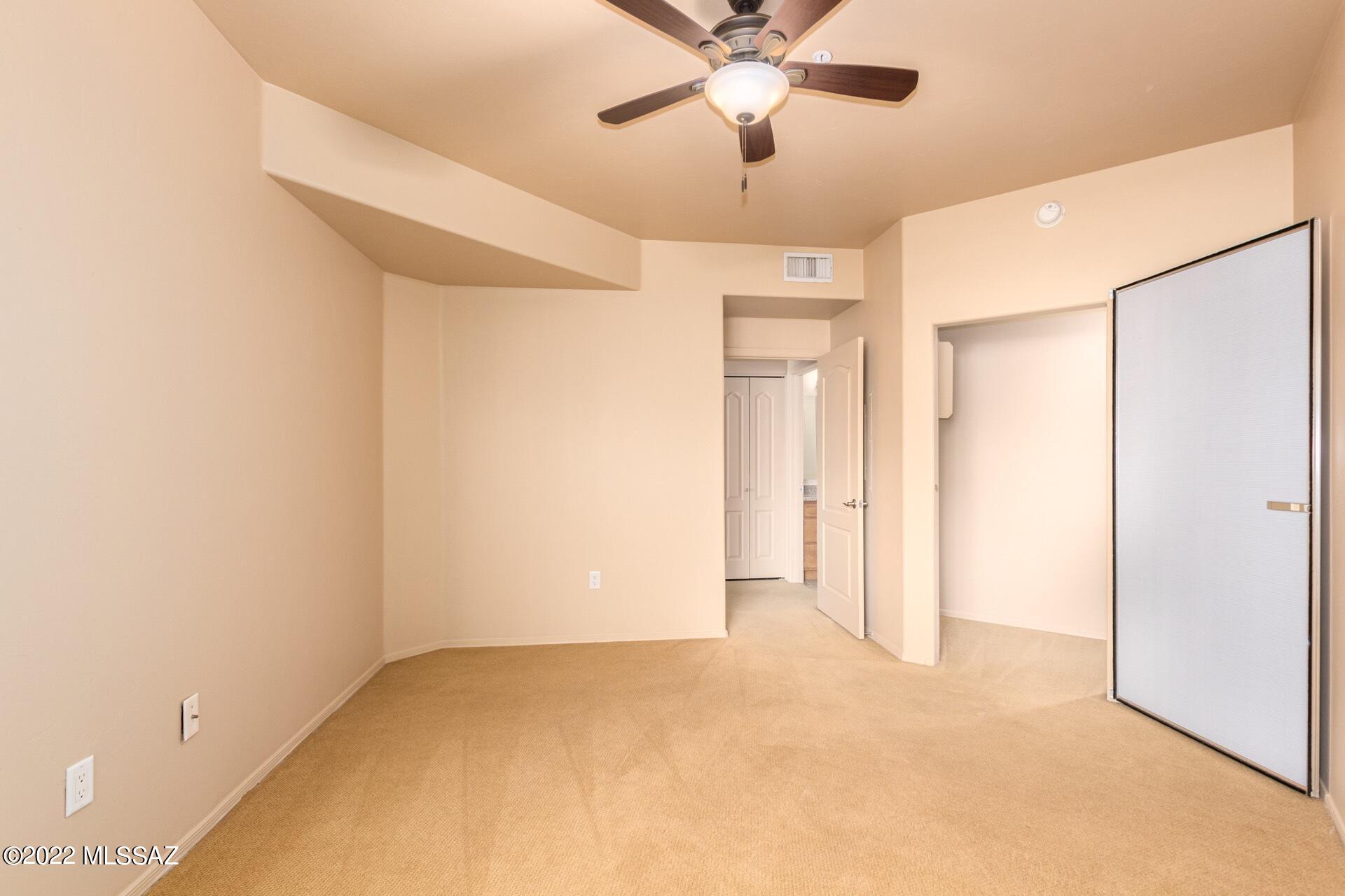 2550 East River Road, Unit 16103 Tucson, AZ 85718 - Photo 16 of 23
