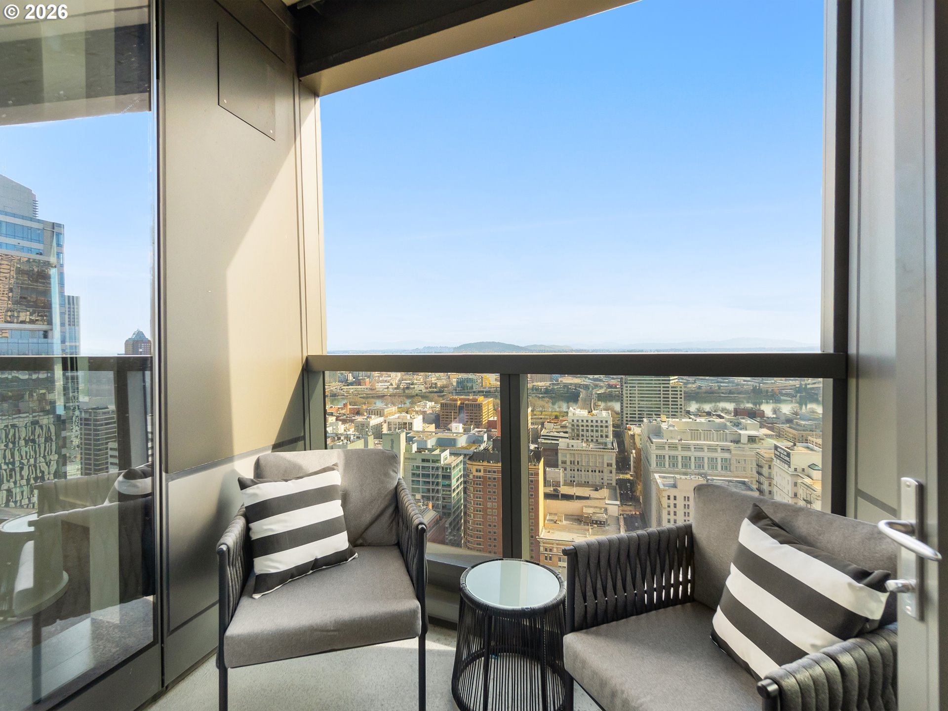 550 Southwest 10th Avenue, Unit 3010 Portland, OR 97205 - Photo 16 of 48 Balcony