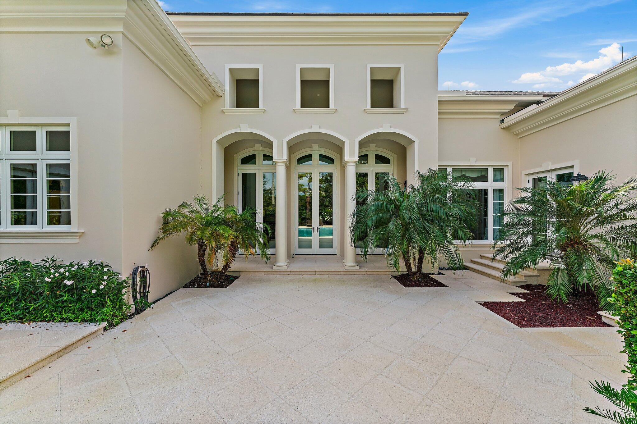 124 Bears Club Drive Jupiter, FL 33477 - Photo 22 of 75 058-124BearsClubDr-Jupiter-SMALL