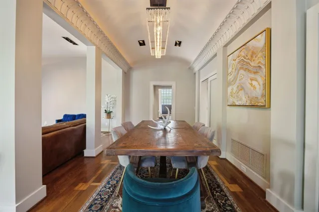 $1,240,000 | 2560 Cockrell Avenue, Fort Worth, TX 76109