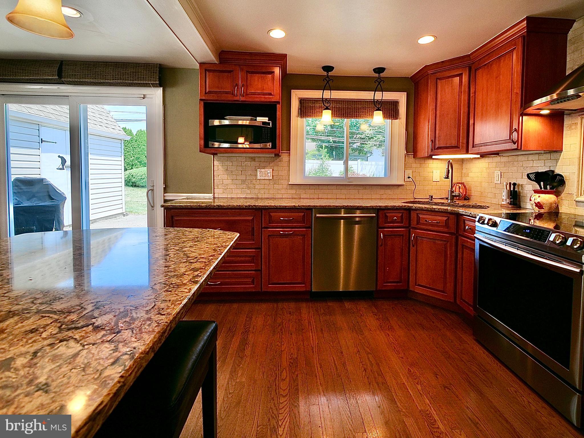 329 Lewis Road Springfield, PA 19064 - Photo 15 of 53