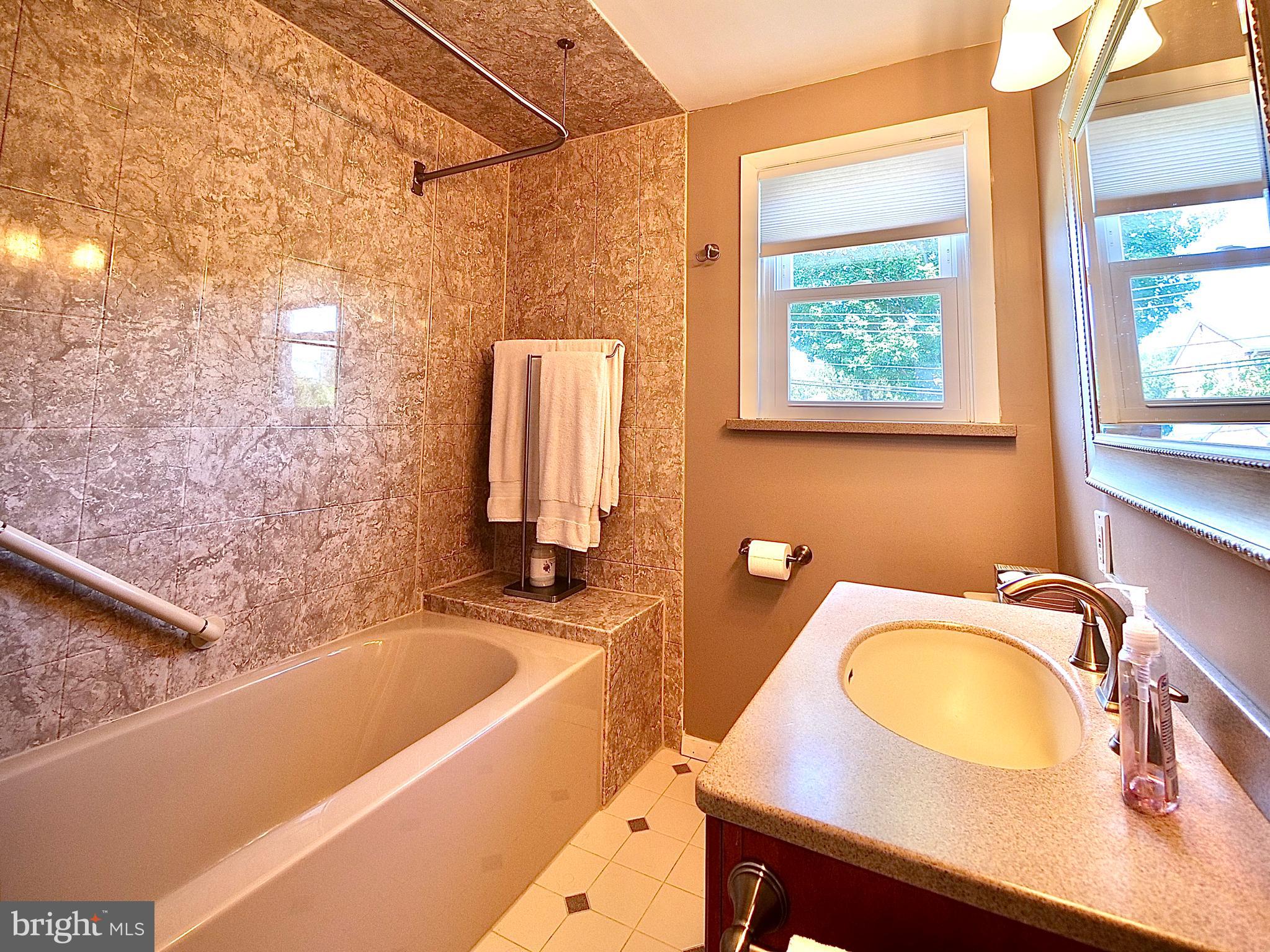 329 Lewis Road Springfield, PA 19064 - Photo 26 of 53