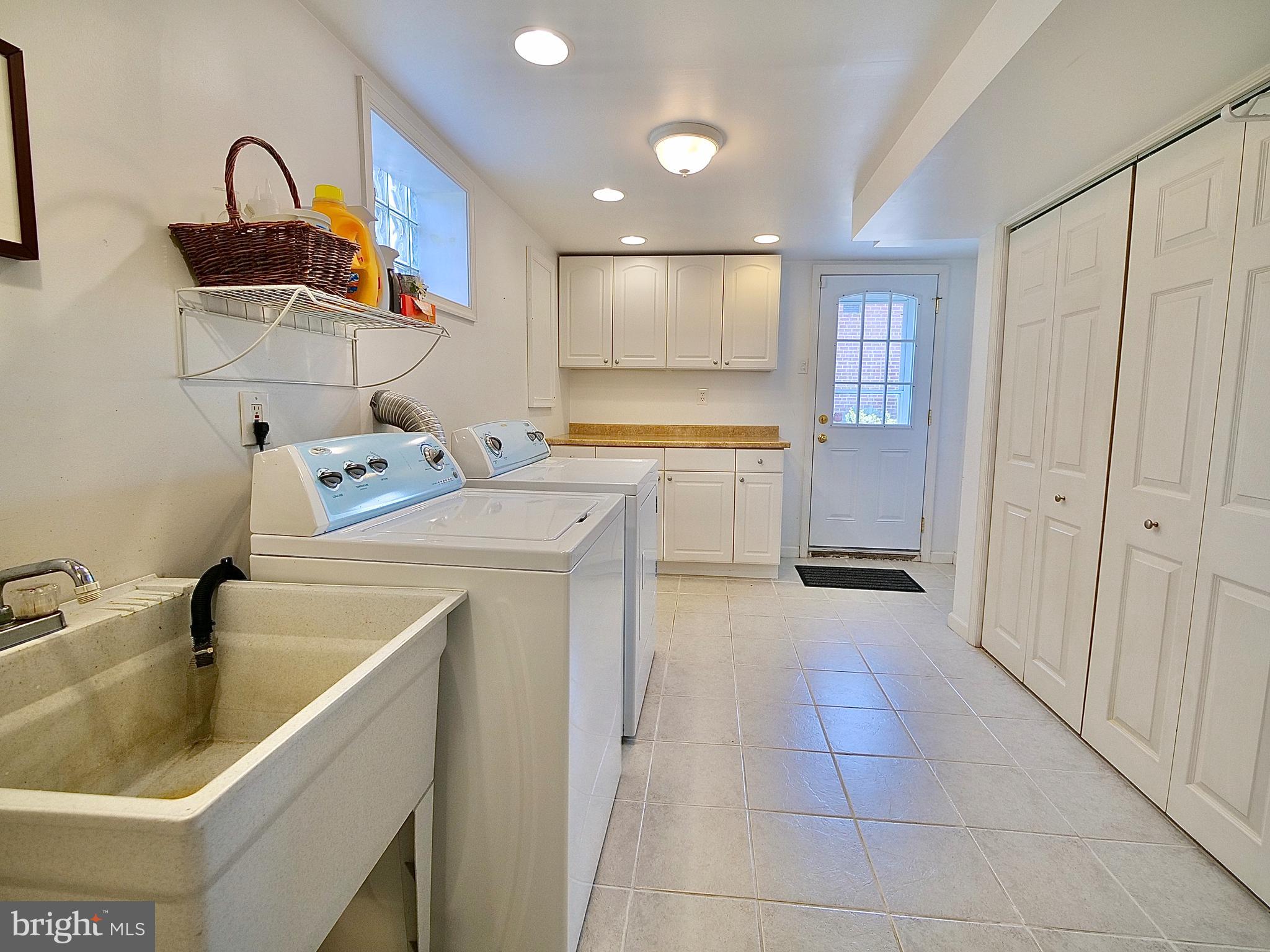 329 Lewis Road Springfield, PA 19064 - Photo 44 of 53