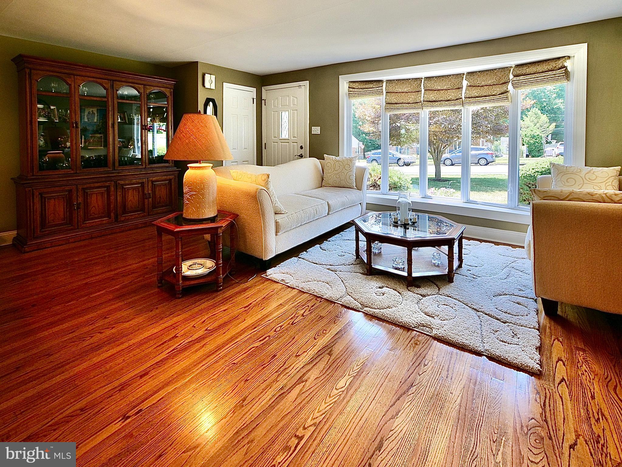 329 Lewis Road Springfield, PA 19064 - Photo 7 of 53
