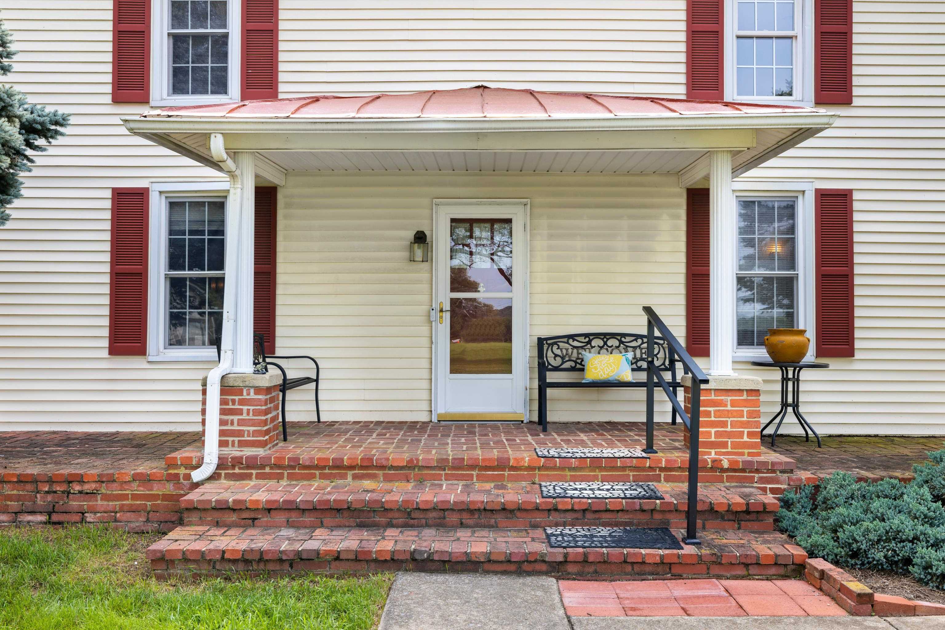 223 Cold Springs Road Stuarts Draft, VA 24477 - Photo 5 of 68 Gallery Image 5