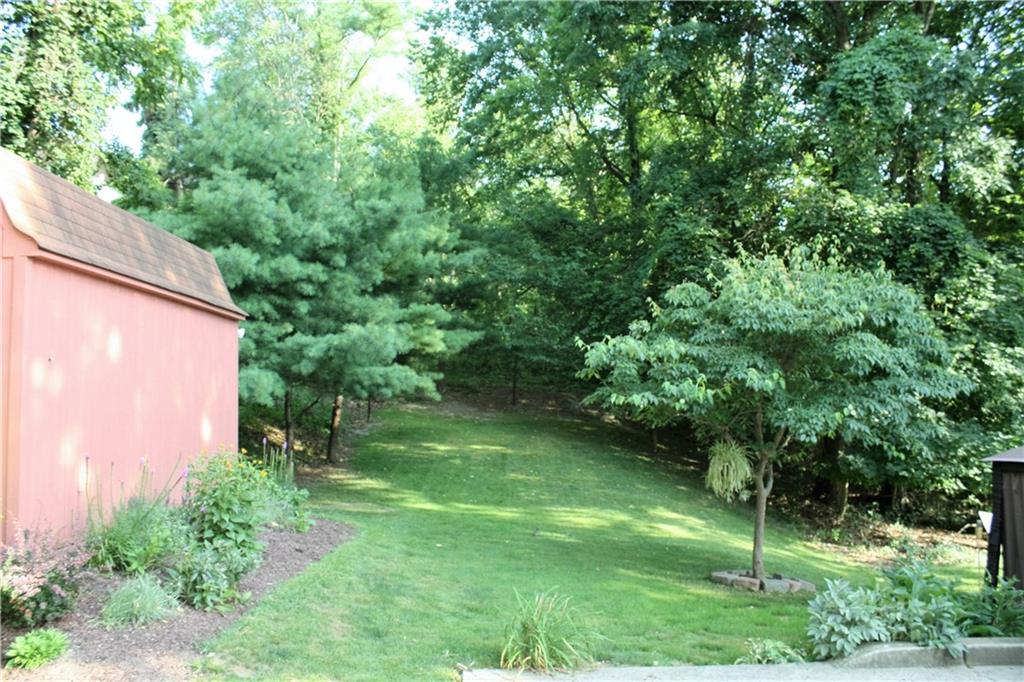 133 Seton Road Penn Hills, PA 15147 - Photo 14 of 21 Gallery Image 14