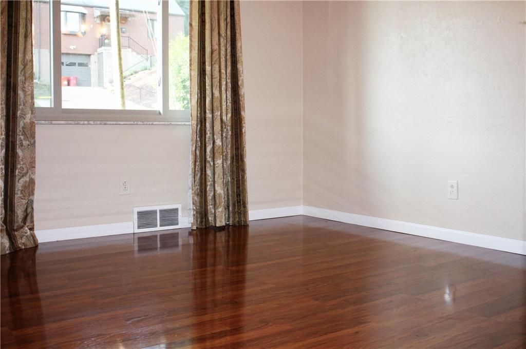 133 Seton Road Penn Hills, PA 15147 - Photo 6 of 21 Gallery Image 6