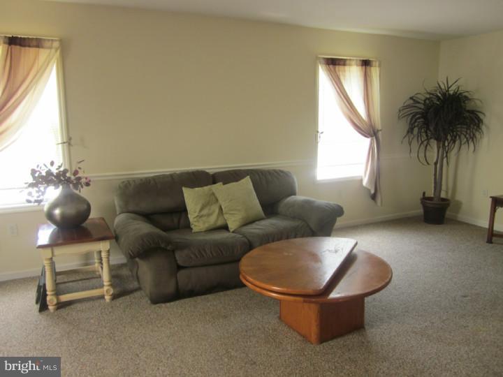 23 Lafayette Road Pennsville, NJ 08070 - Photo 5 of 14