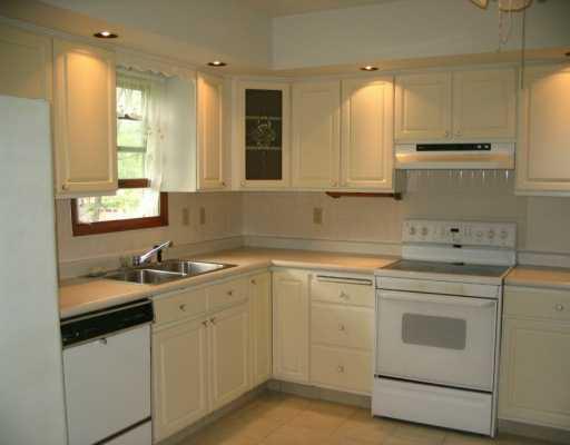 191 Starr Road Russellton, PA 15076 - Photo 2 of 8 Kitchen.