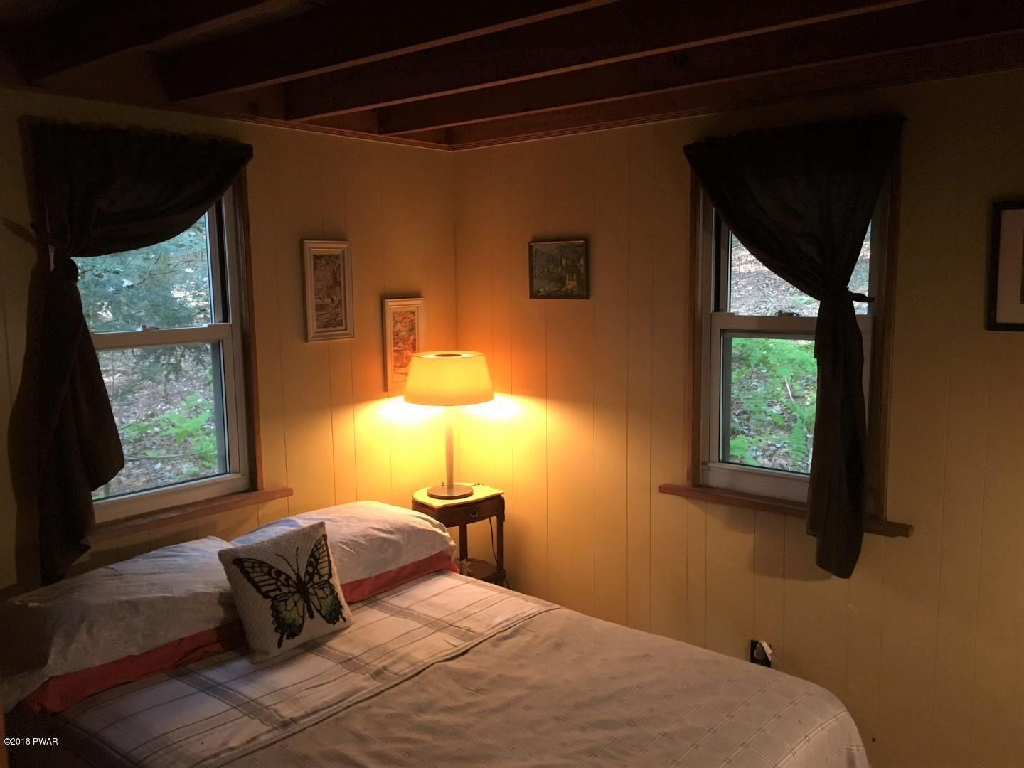 185 Timber Trail Greentown, PA 18426 - Photo 14 of 17 13-Bedroom