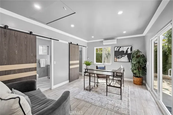 $2,149,888 | 74 Linhaven, Irvine, CA 92602