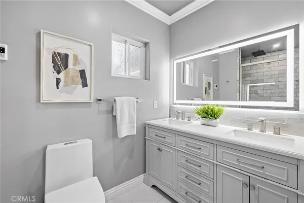 $2,149,888 | 74 Linhaven, Irvine, CA 92602