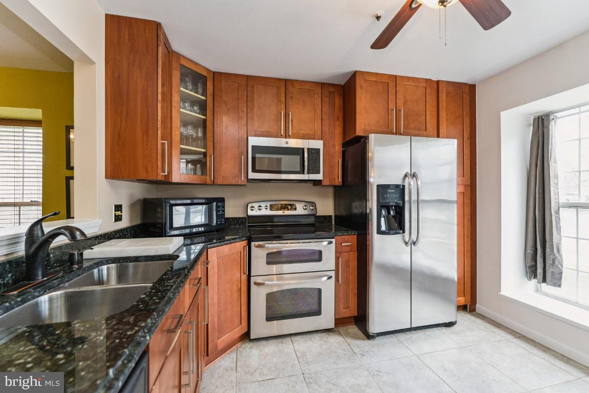 9102 Erfurt Court Laurel, MD 20708 - Photo 17 of 47