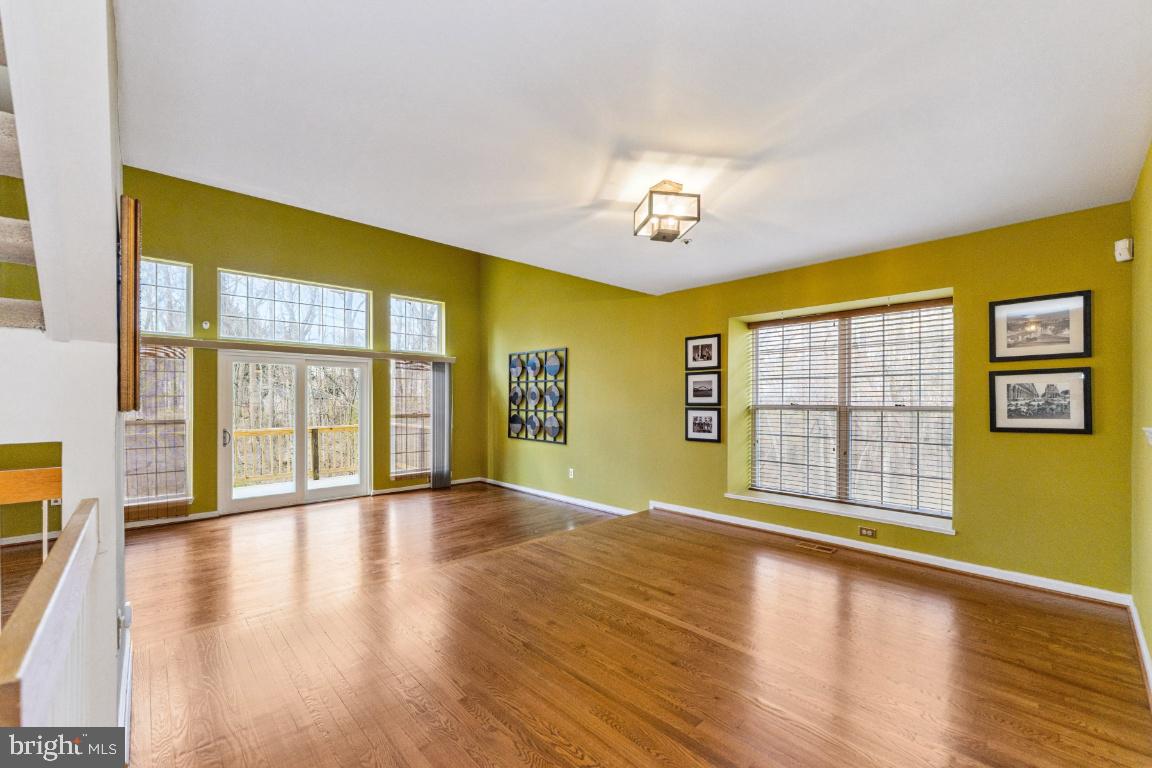 9102 Erfurt Court Laurel, MD 20708 - Photo 4 of 47