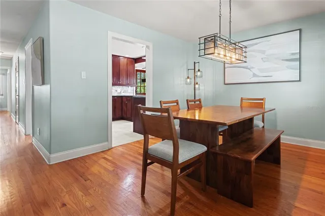 walk in closet with window